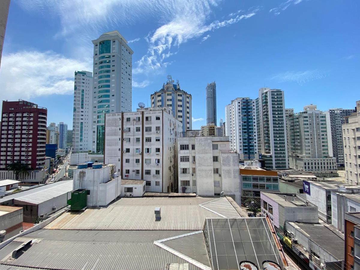 Jgd94 - Ao Lado Do Calcadao, Climatizado, Wi-Fi Apartment Balneario Camboriu Exterior photo